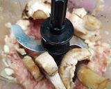 Foto langkah ke 2 dari resep Bakso Ayam Jamur.