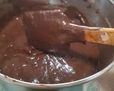 A picture of step 2 of Cakesicle Cake.