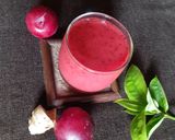 A picture of step 4 of Plum-Ginger Juice.
