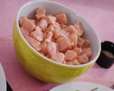 Foto del paso 1 de la receta: Poke de salmón y granada