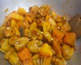 আলু পটল কুমড়োর ডালনা (Aloo potol kumror dalna recipe in Bengali) রেসিপির ধাপ 3 ছবি
