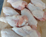 Foto del paso 1 de la receta: Alitas de pollo al ajillo