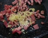A picture of step 4 of Spinach Linguine.
