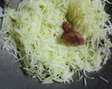 Foto langkah ke 3 dari resep 201. Tumis pepaya muda.