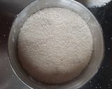 A picture of step 1 of Pani puri with saunth ka pani.