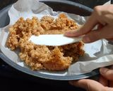 A picture of step 8 of Coconut burfi.