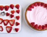A picture of step 7 of Sweetheart pink pie.