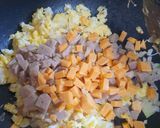 Foto langkah ke 2 dari resep Nasi Goreng Hongkong.