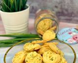 A picture of step 4 of Spring Onion Butter Cookies (Salty Cookies).