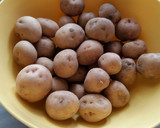 Foto del paso 1 de la receta: Papas Arrugadas Canarias (107)