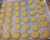 Foto langkah ke 4 dari resep Sus Kering Keju.