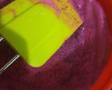 Foto langkah ke 2 dari resep Dragon Fruit Ice Cream.