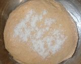 Foto langkah ke 3 dari resep Pumpkin Sourdough Bread.