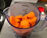 Foto del paso 5 de la receta Salmorejo de zanahorias, frutos secos y aceite de albahaca 🌿