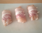 Foto del paso 3 de la receta: Rollitos de pollo y bacon en salsa de nata