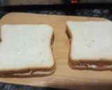 A picture of step 4 of Chips Namkeen Sandwich.