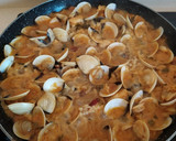 Foto del paso 8 de la receta: Arroz con pollo y almejas