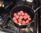 A picture of step 2 of Tuscan meatballs with spaghetti.