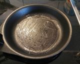 รูปขั้นตอนการทำที่ 3 ของ Rösti (เริอช-ติ) มันฝรั่งขูดทอดแผ่น
