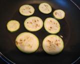 Foto del paso 2 de la receta: Paté de calabacín