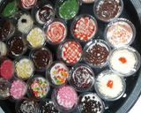 Foto langkah ke 6 dari resep Brownies imut aneka topping.