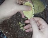 صورة لخطوة 5 من وصفة دليس جوز الهند (بنكهة الرافيللو) 🤍🥥