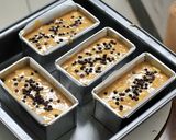 Foto langkah ke 4 dari resep Mini Loaf Banana Cake no Mixer Cake Pisang rempah chocochips mini.