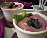 A picture of step 4 of Blueberry Shrikhand.