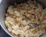 Foto del paso 3 de la receta Ensaladilla Rusa con Lunas de Huevo