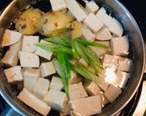 Foto langkah ke 2 dari resep Sup Tahu ala hokben (cuma 5 menit).