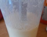 A picture of step 2 of Fresh Pineapple smoothie.
