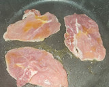 Foto del paso 1 de la receta: Huevos fritos, con fideos de arroz lomo de dos colores