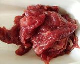 Hình bước làm 1 của món Bò cuộn măng tây