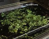 A picture of step 3 of Tuesday Tip | How to Dry Fresh Coriander Leaves in the Microwave Method.