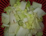 Foto langkah ke 1 dari resep Tumis Sawi Putih Wortel.