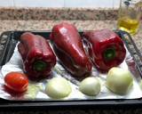 Foto del paso 2 de la receta: Ensalada de pimientos asados como la de mi madre!