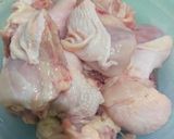 Foto langkah ke 1 dari resep Semur Ayam Kentang Betawi.