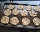 Foto del paso 4 de la receta: Galletas de avena y plátano con miel 🍪🍌🍯