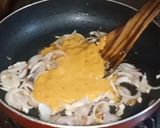 A picture of step 7 of Chowmein Without Green Vegetables.