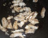 A picture of step 3 of Mongolian chicken gravy with rice.
