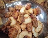 சம்பா ரவை கேசரி(Samba Rawa Kesari) ரெசிபி ஸ்டேப் 1 புகைப்படம்