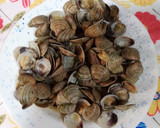 Foto del paso 2 de la receta: Almejas con punto de soja