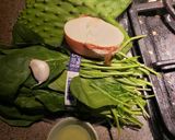 Foto del paso 1 de la receta: Espinacas con Nopales