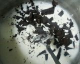Foto langkah ke 3 dari resep BROWKAT lumer (brownies + avocado mousse + chocolate ganache) no mixer #BrowniesAlpukat.