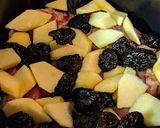 Foto del paso 4 de la receta: Pierna de cordero con ciruelas y manzana en cocina lenta
