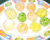 A picture of step 8 of Lauki ke ladoo.
