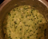 A picture of step 3 of Mashed potatoes and Peas, Mukimo.