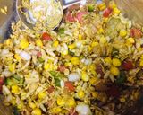 A picture of step 3 of Sweet corn cheese bhel.
