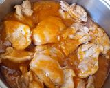 Foto del paso 3 de la receta: Pollo en salsa sriracha