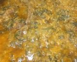A picture of step 9 of Palak shaljam gosht.